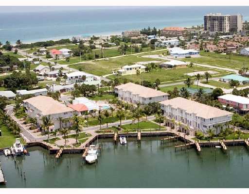 Coconut Cove Marina Hutchinson Island Townhouses for Sale in Fort Pierce