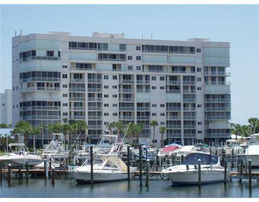 Ocean Harbour Condos - Fort Pierce, FL Condos for Sale
