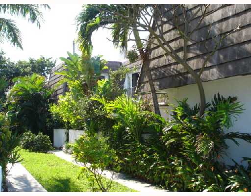Palm Beach Shores Real Estate