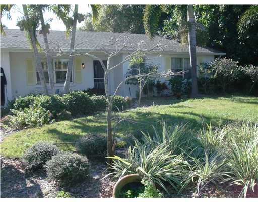Colonial Park - Stuart, FL Homes for Sale