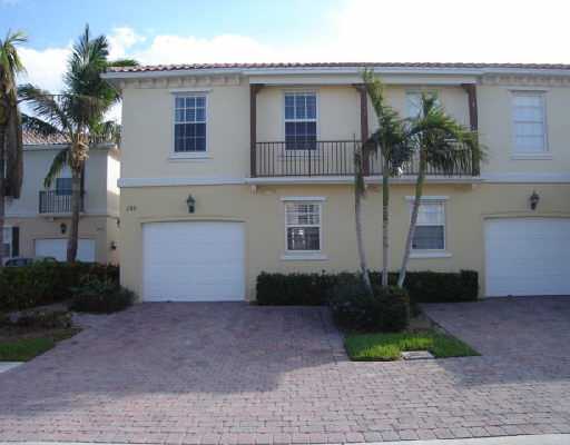 Catalina Lakes Palm Beach Gardens Townhouses for Sale