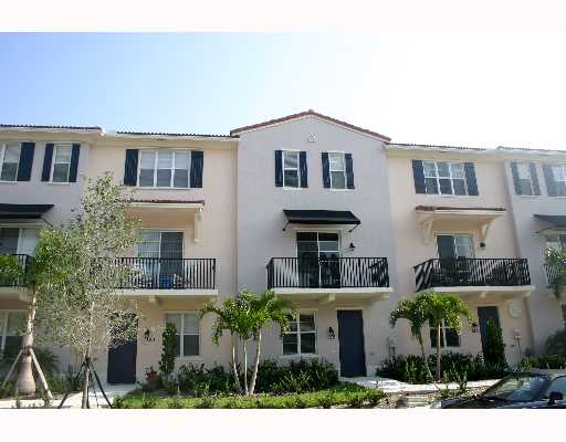 Greenwich at Abacoa Jupiter Townhouses For Sale
