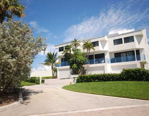 Nydal Juno Beach Townhouses For Sale