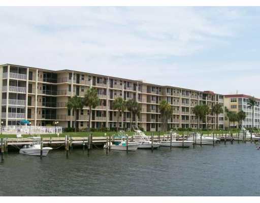 Paradise Harbour North Palm Beach Condos For Sale