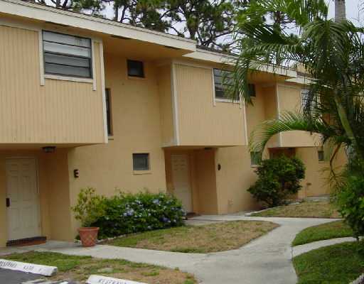 Pinehurst Gardens Palm Beach Gardens Homes for Sale