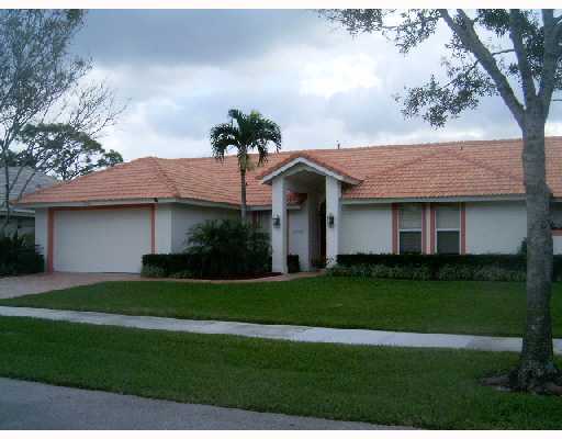 SE Landing Place Tequesta Homes for Sale