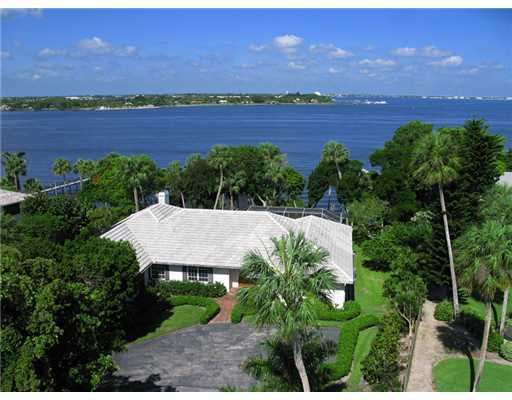 Knowles Sewall's Point Homes For Sale in Stuart