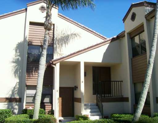 Clubhouse Court Palm City Condos For Sale